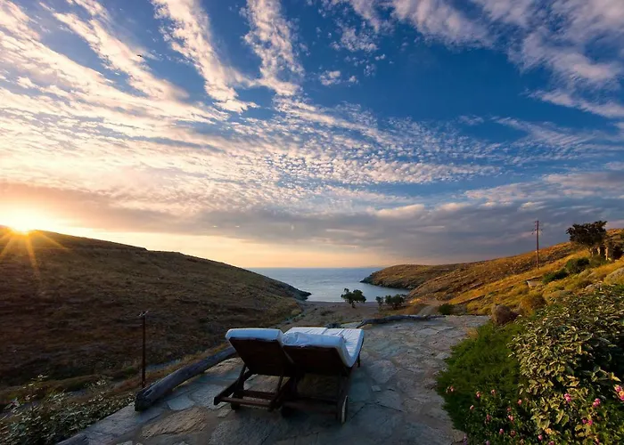 Amelia Beachfront Villa *