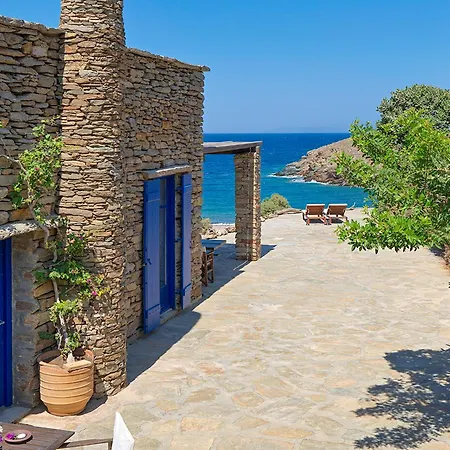 Amelia Beachfront Villa