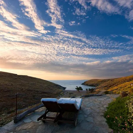 Amelia Beachfront Villa *