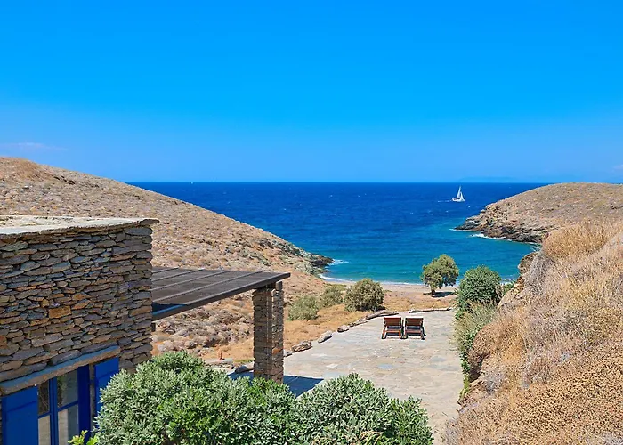 Villa Amelia Beachfront