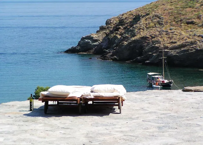 Amelia Beachfront Villa Korissia (Kea)